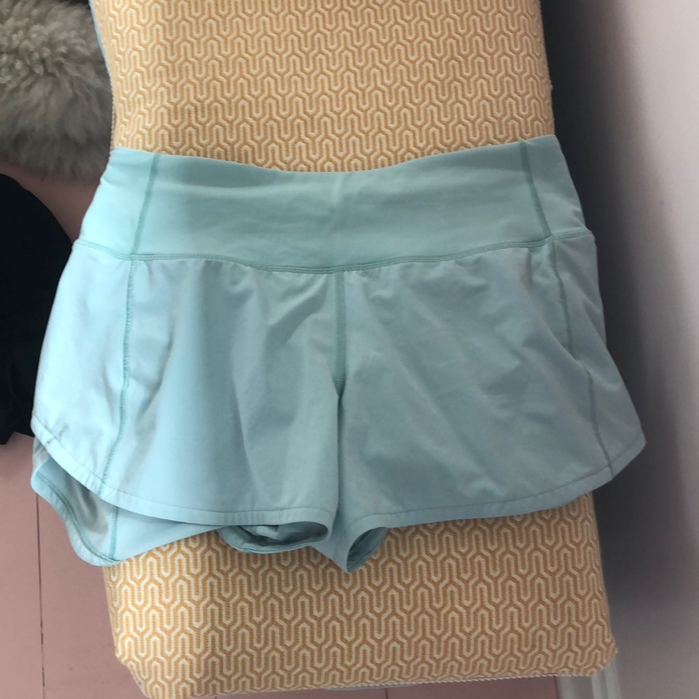 LIKE NEW speed up shorts